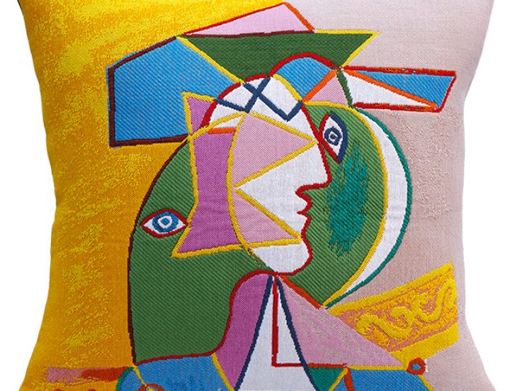 Coussin Femme au Chapeau-1934 Pablo Picasso